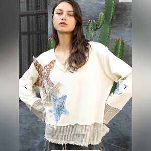 POL Cream V-Neck Blouse with Star Accents; Size L
